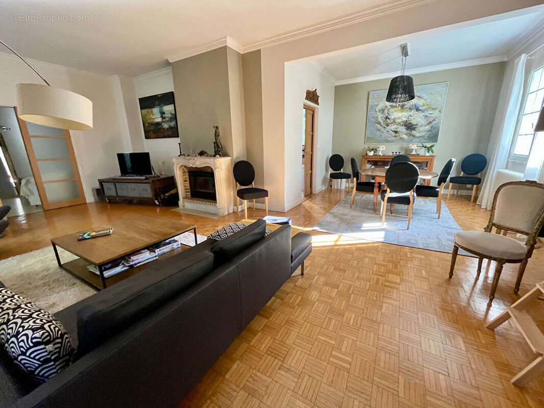 Maison à VERNOU-SUR-BRENNE