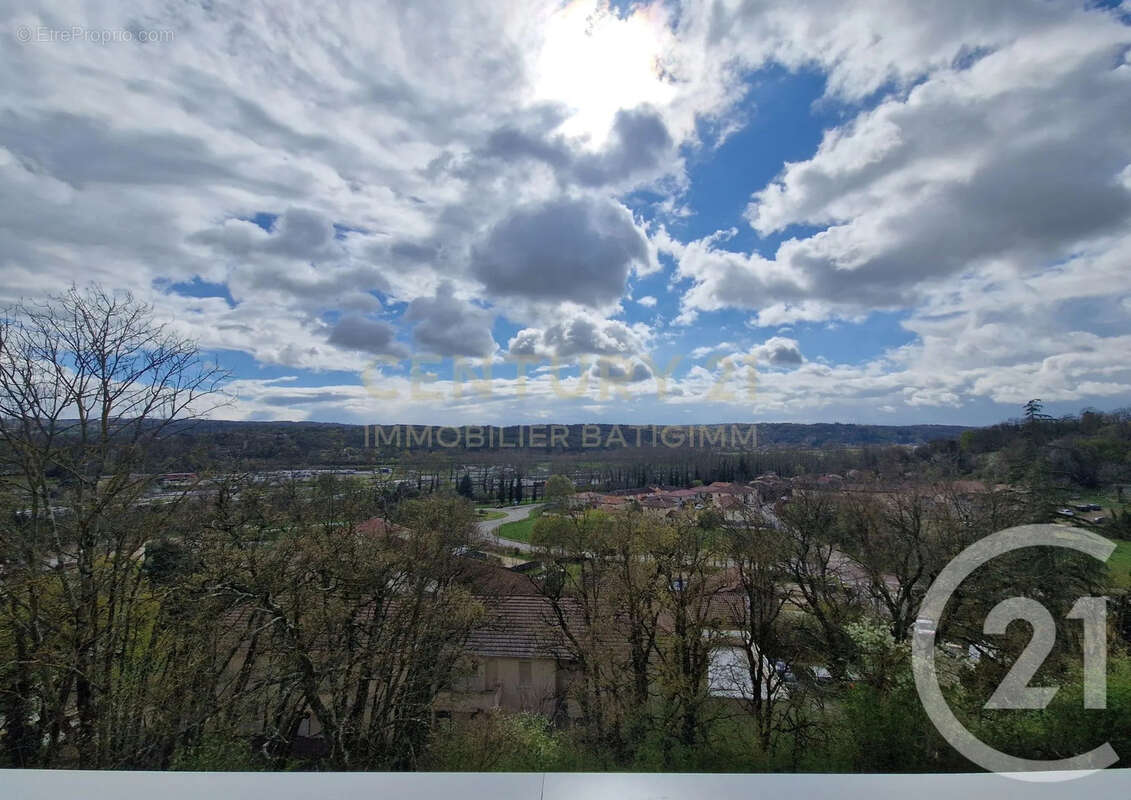 Appartement à L'ISLE-D'ABEAU