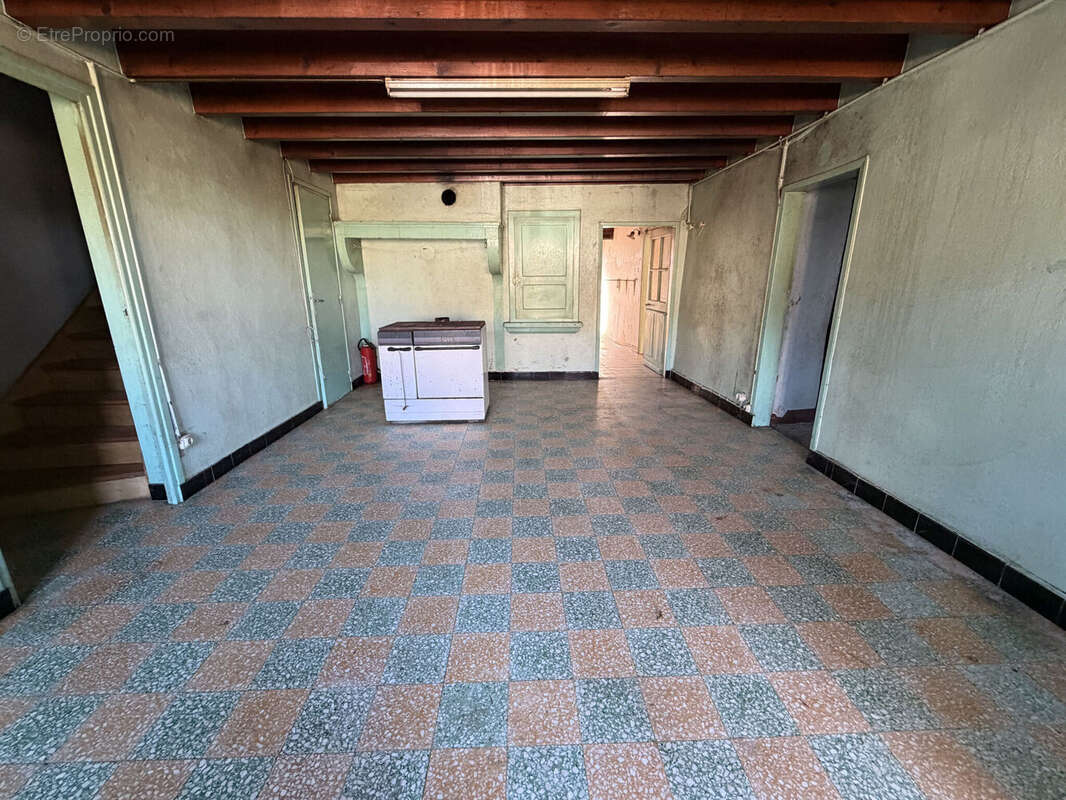 Photo 3 - Maison à COURS-LA-VILLE