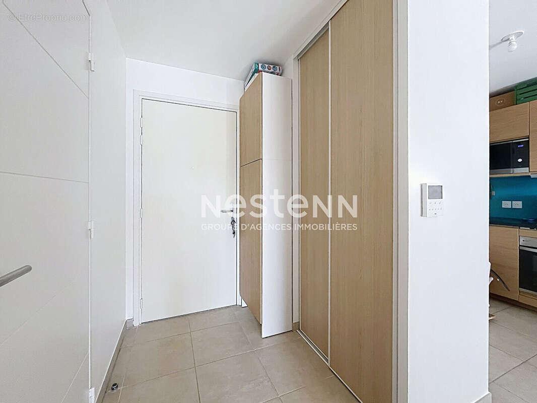 Appartement à LE PUY-SAINTE-REPARADE