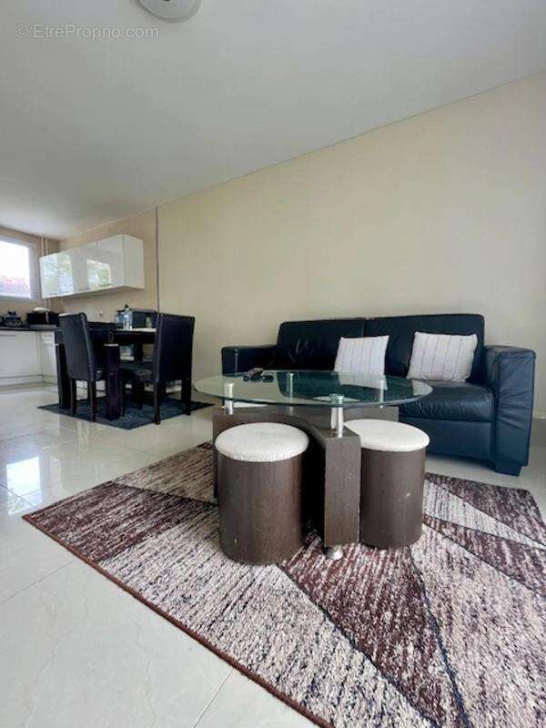 Appartement à MELUN