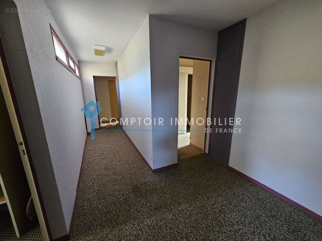 A vendre 31510 Barbazan- Ancien hôtel à rénover totalement de 729 m2 sur parcelle de 2520 m2 - photo 12
