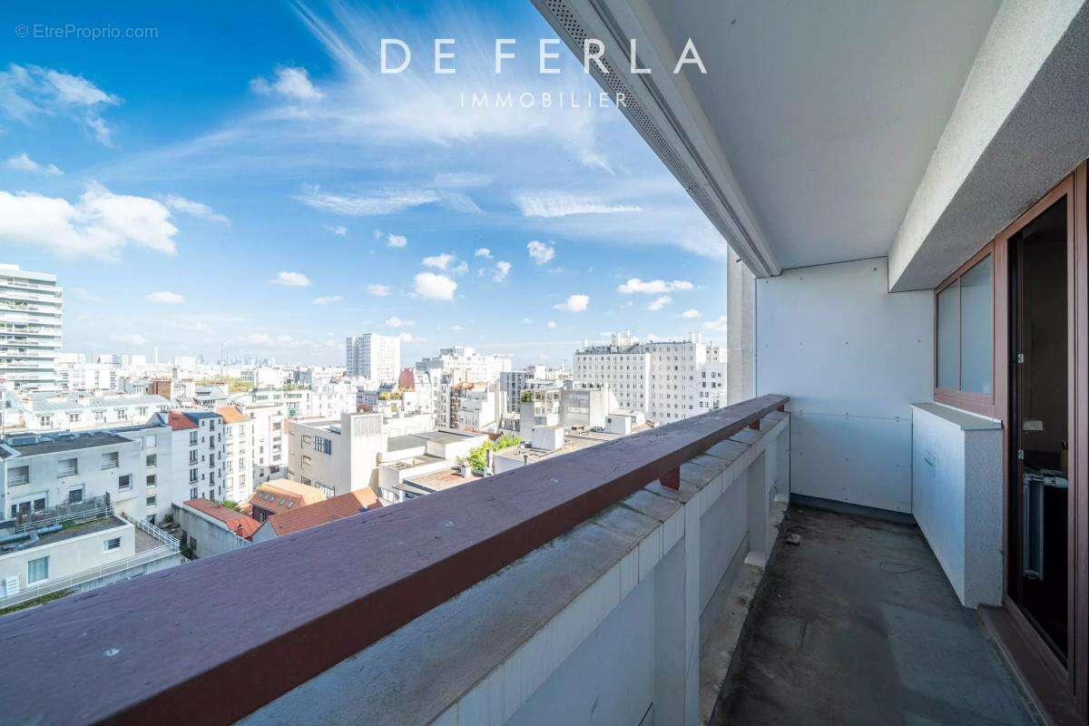Appartement lumineux au 8è étage — 114 m² à réinventer entièrement - photo 11