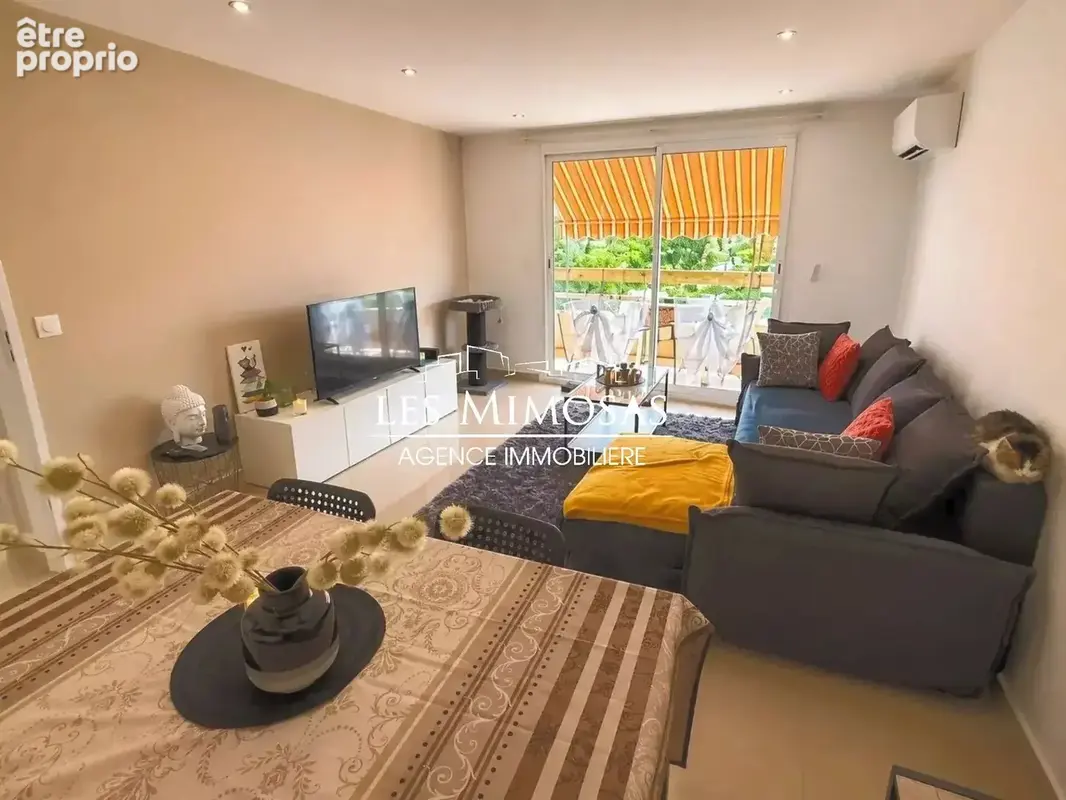 FREJUS, 2P de 50m² avec parking et cave - photo 2