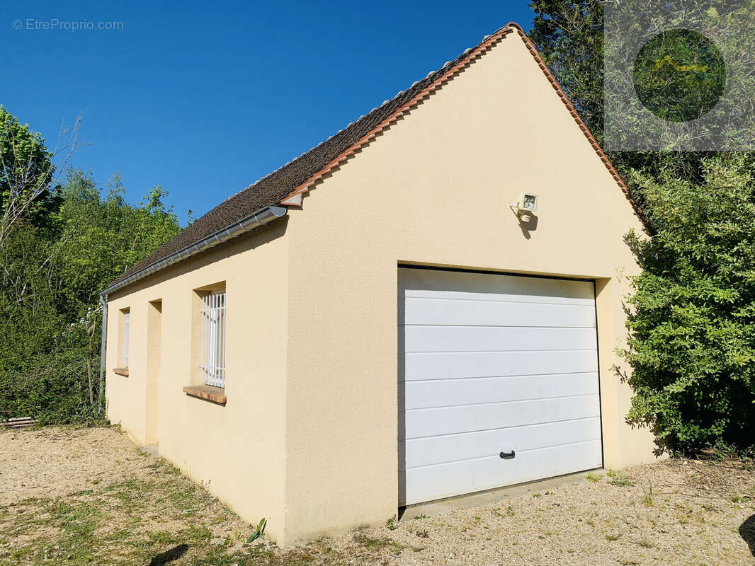 Maison à VOULX