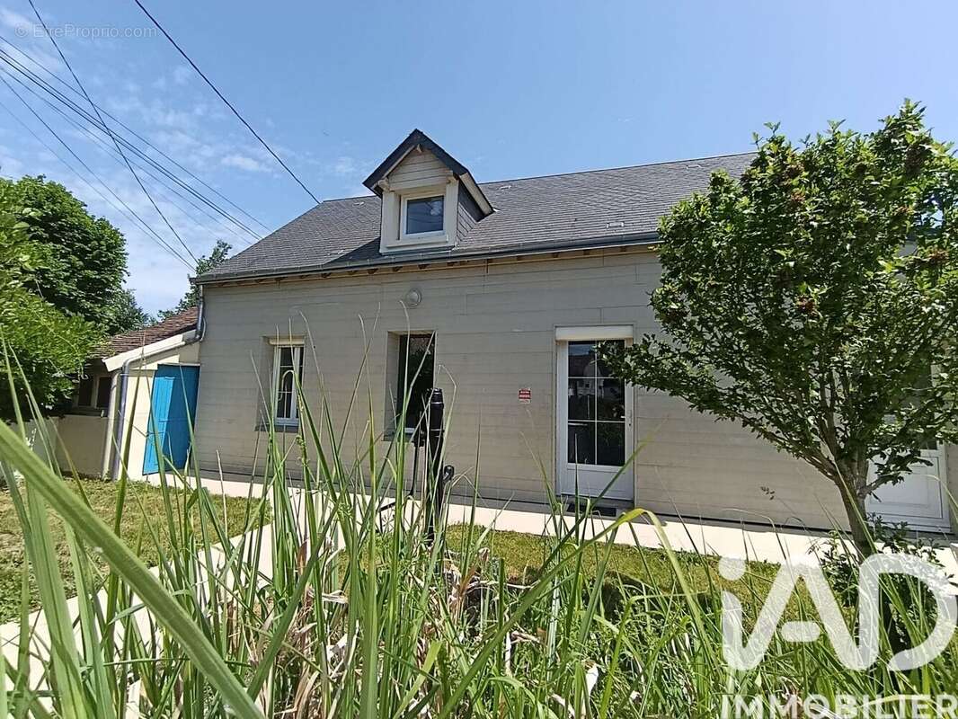 Maison 105 m² à Coulommiers-La-Tour  - photo 3