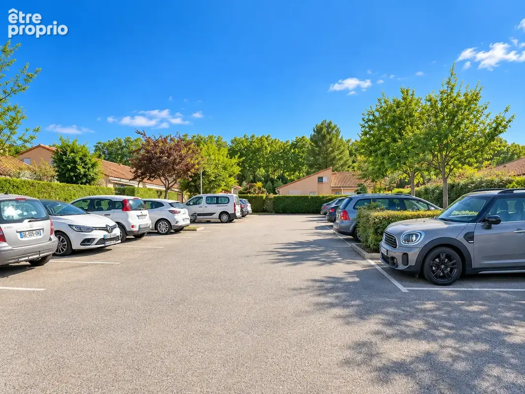 Villa-club t3 en duplex- 40 m2 environ- parking privatif et piscine -  au coeur du beausset (var) - photo 13