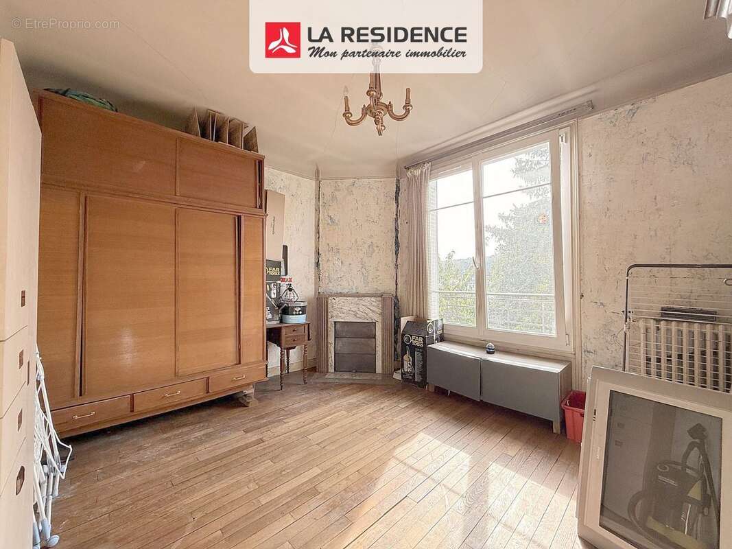 Maison 103 m² à Chaville  - photo 4