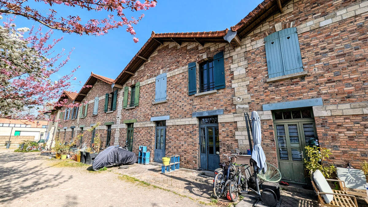 Appartement à SAINT-DENIS