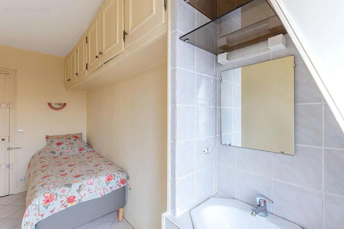 Photo 6 - Appartement à PARIS-9E