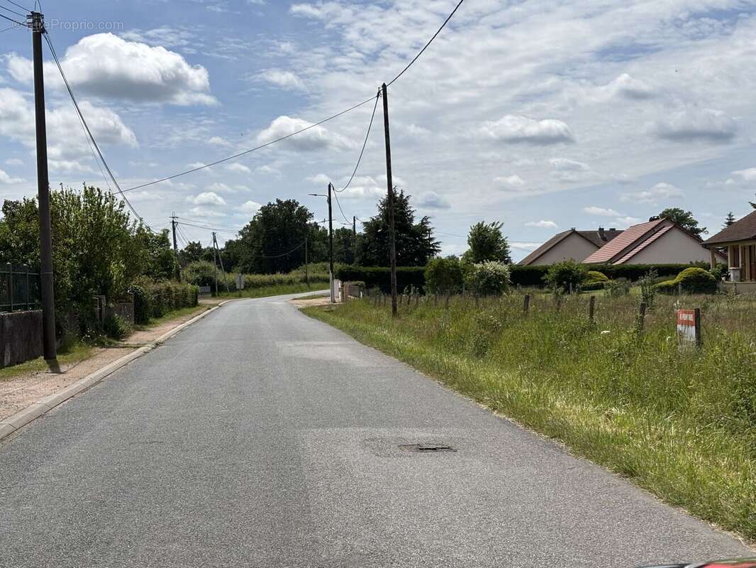 Terrain à SAINT-DIDIER-LA-FORET