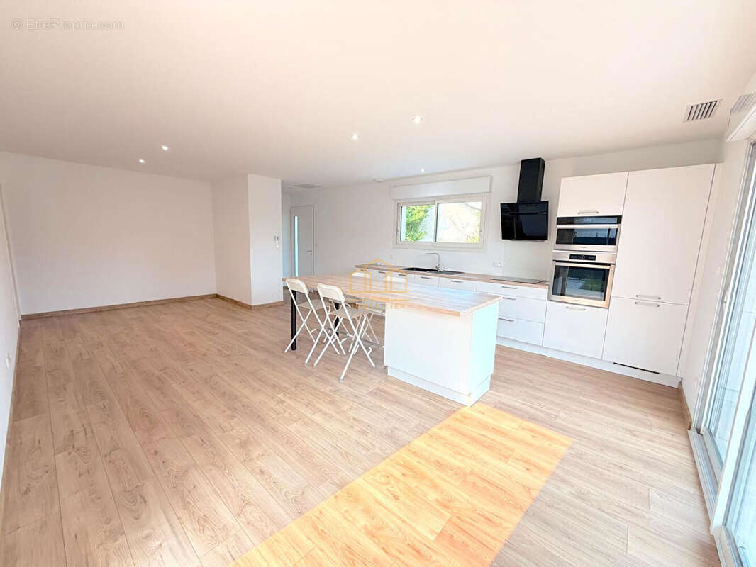 Maison récente avec garage et studio à vendre à Audenge - photo 3