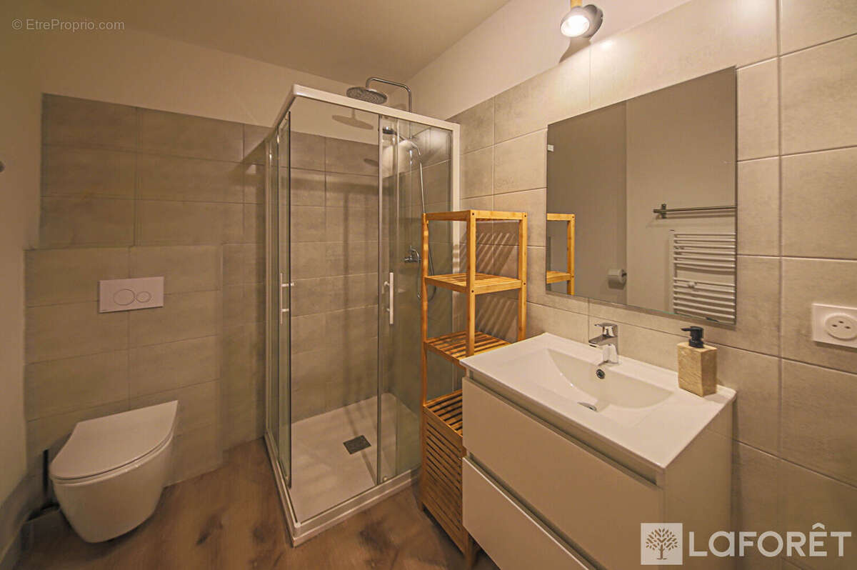 Appartement à LECCI