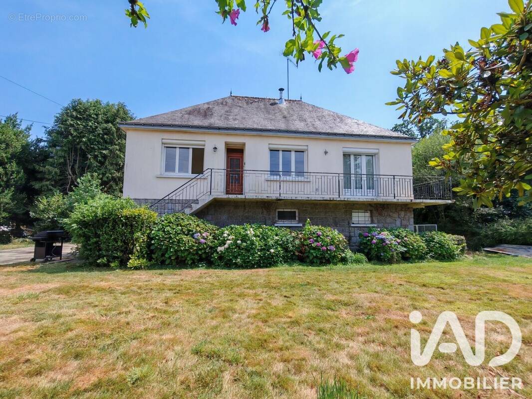 Photo 1 - Maison à LA TRINITE-PORHOET