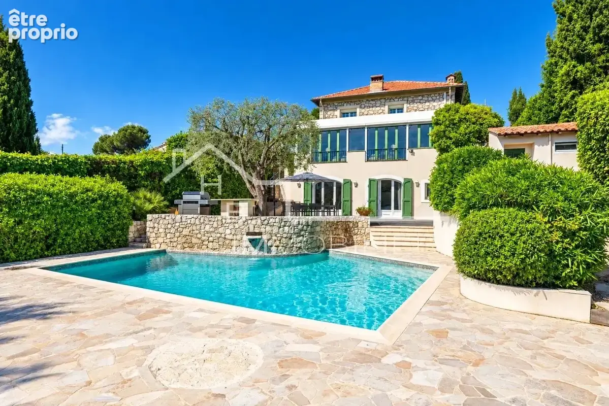 Maison 7 pièces 233 m² à vendre à La Colle-Sur-Loup (06480) - photo 1
