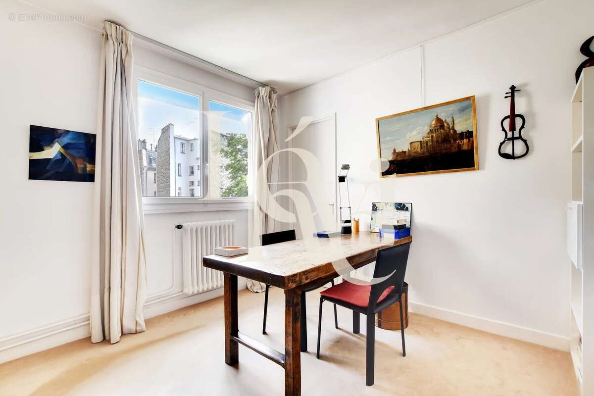 Appartement à PARIS-5E