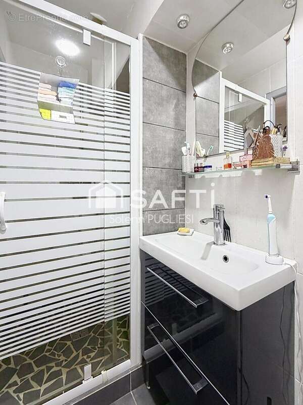 Appartement 66 m² à Renage  - photo 4