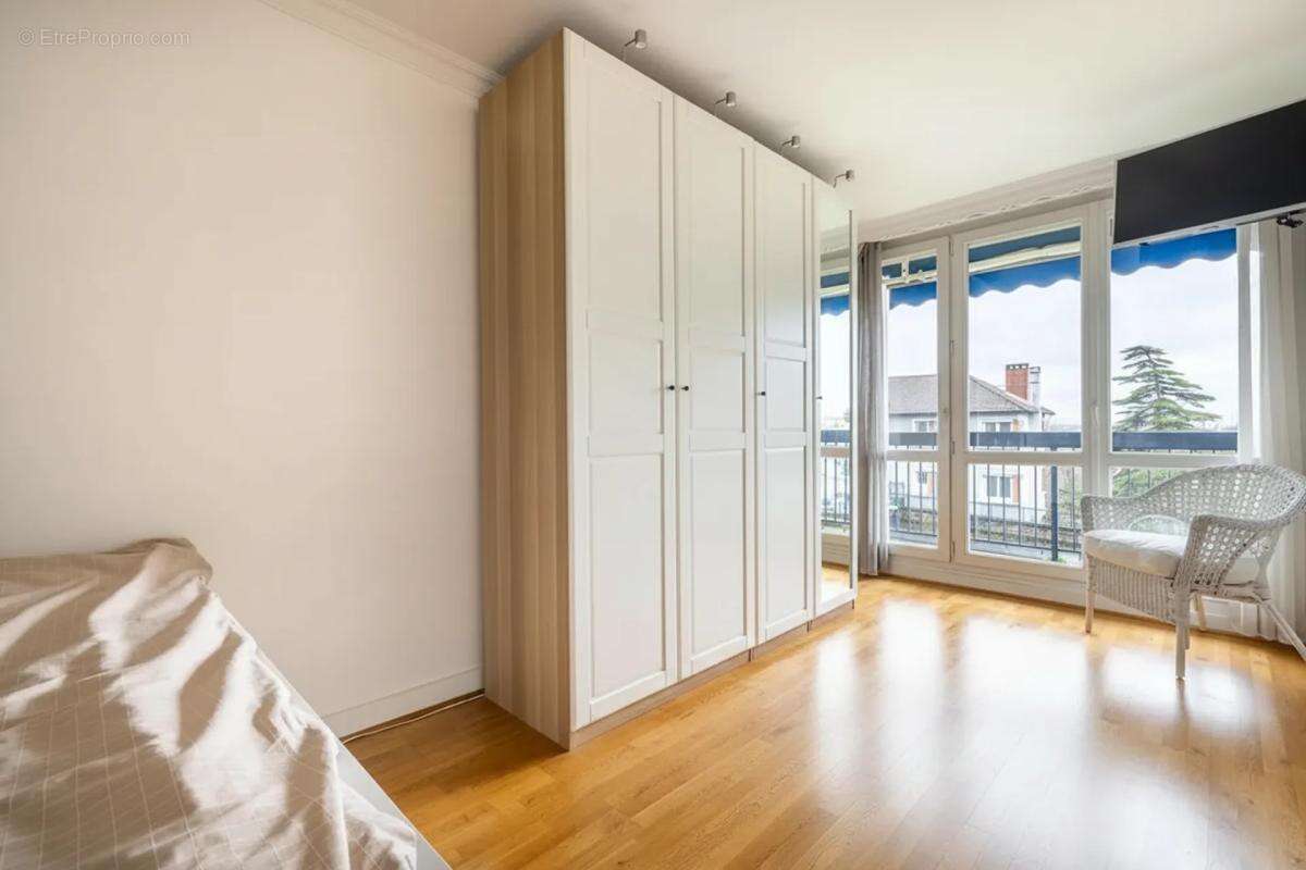 Appartement à CHAMPIGNY-SUR-MARNE