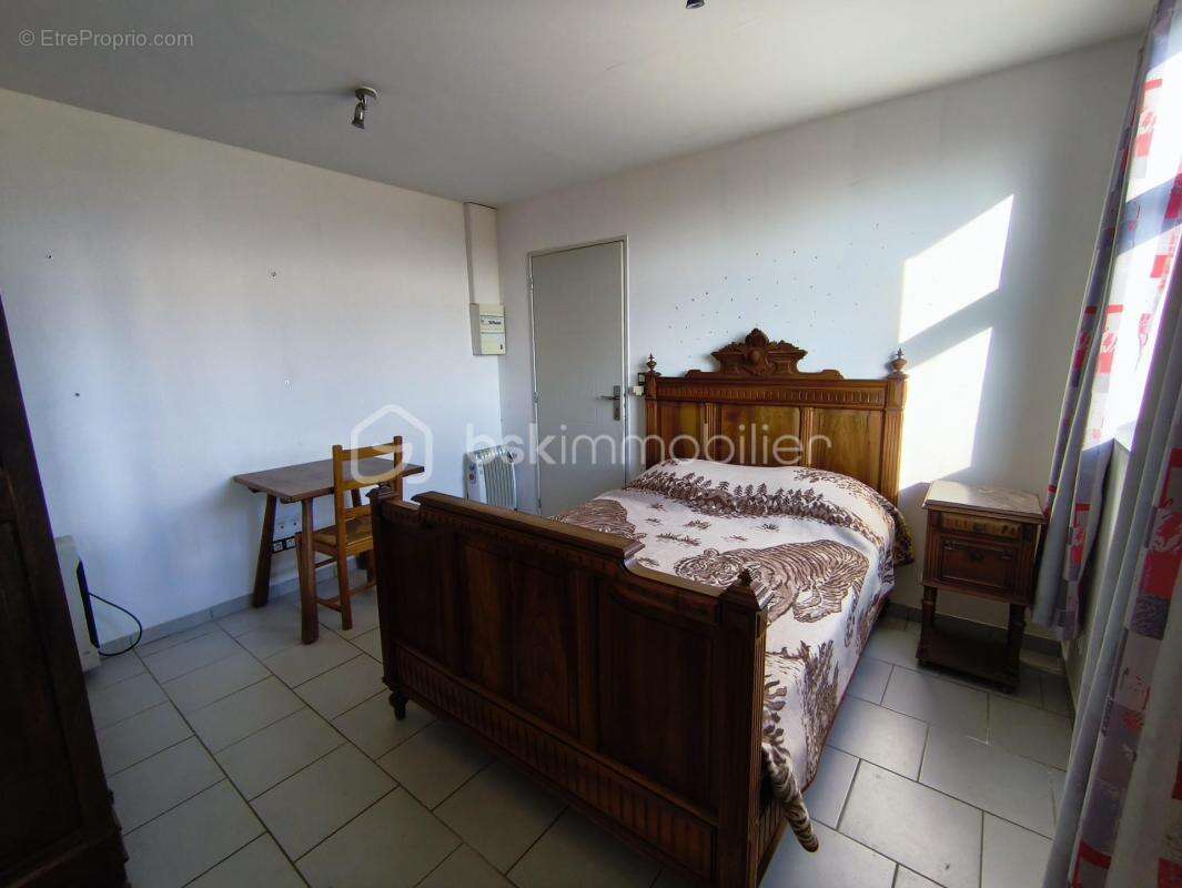 Local commercial de 170 m² avec fort potentiel sur terrain de 2 600 m² - photo 6