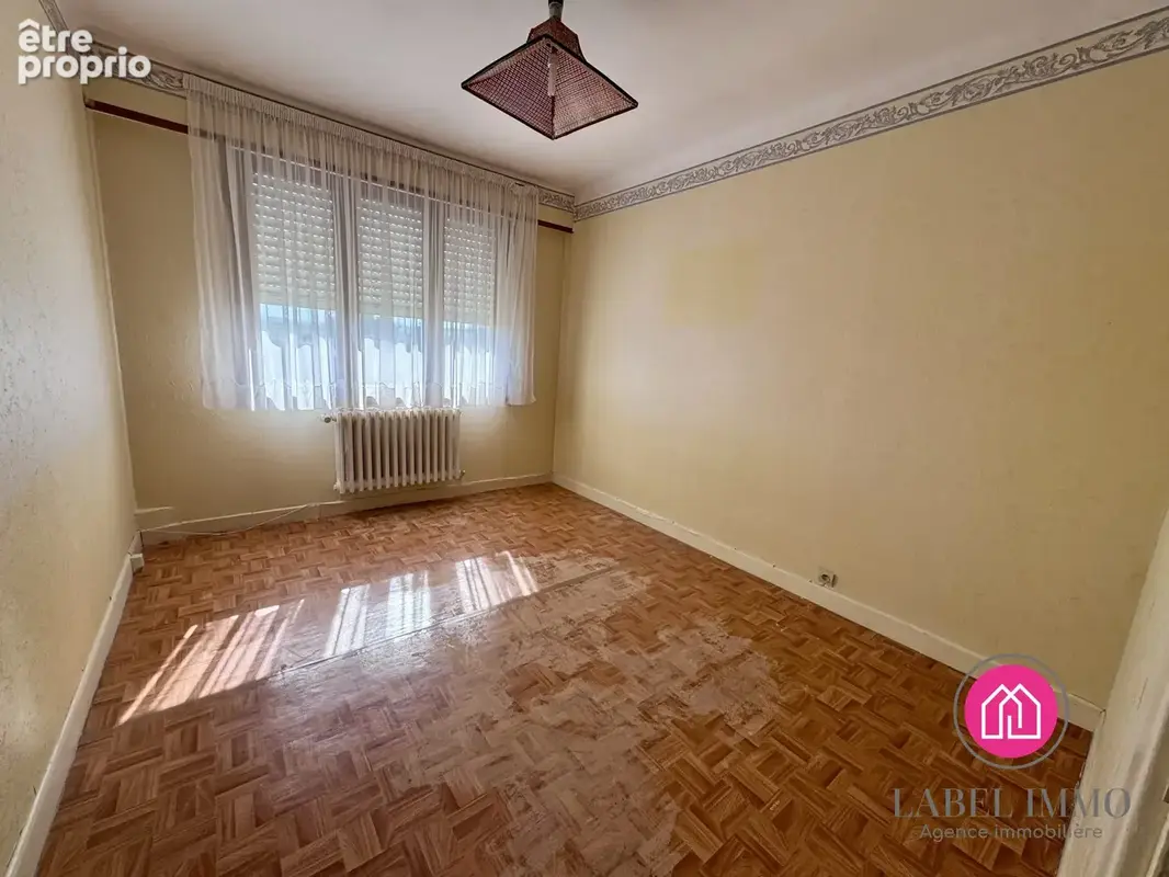 Maison 7 pièces 145 m² à vendre à Auberchicourt (59165) - photo 7