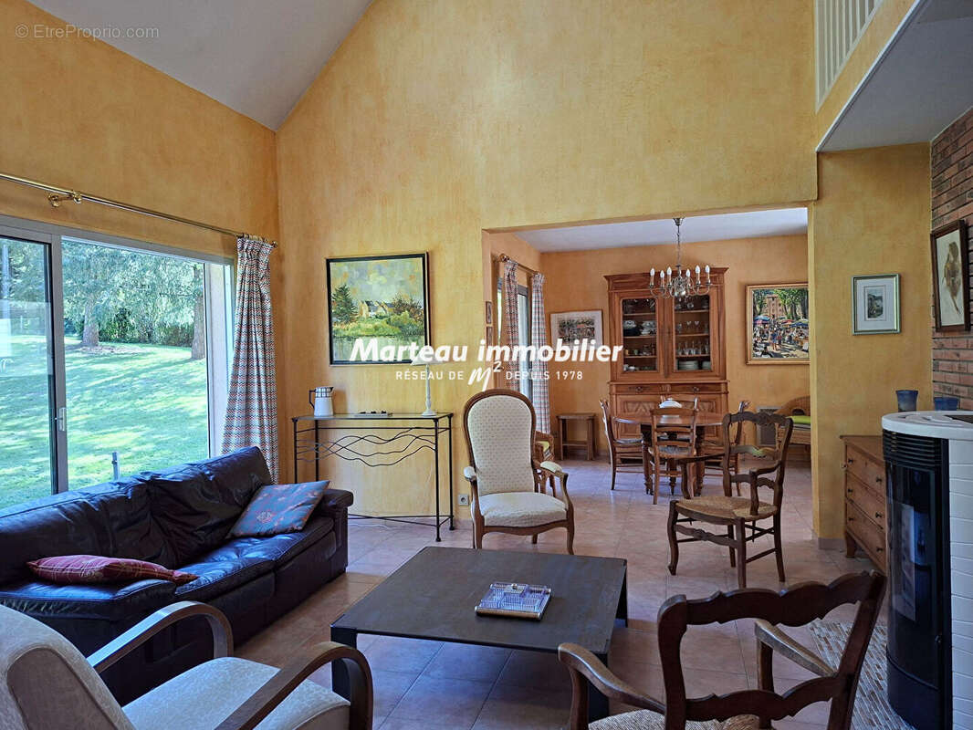 Maison à CHANGE