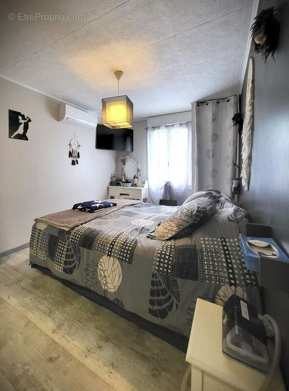 Maison à BAZOCHES-SUR-LE-BETZ