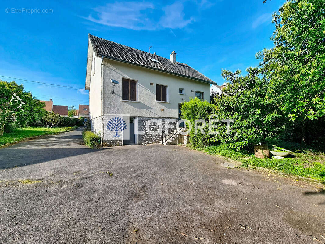 Maison sur sous-sol total proche JOUY-LE-CHÂTEL - photo 18