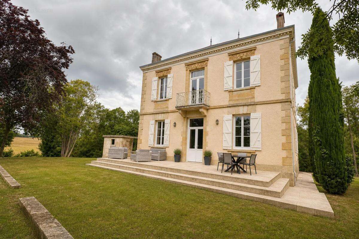 Maison à URDENS