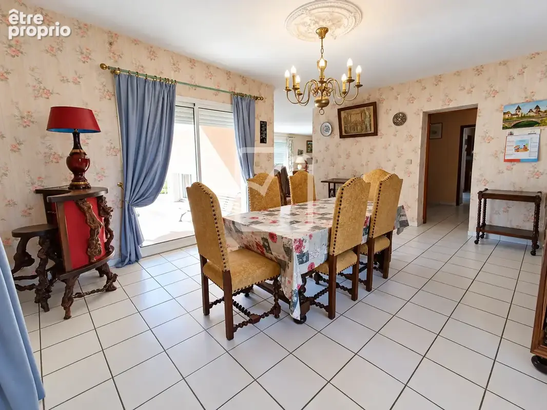 Maison familiale d’environ 172 m2 avec 3 chambres et terrain arboré à Castillonnès - photo 4