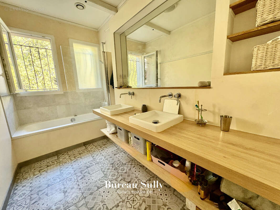 Frans, Maison 193 m2 habitables terrain de 2090 m2 piscinable vue panoramique 12 mn gare SNCF Villefranche sur - photo 8