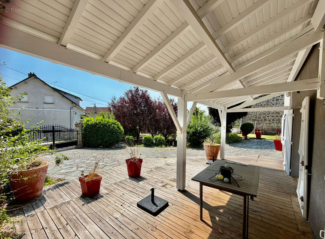 Maison de campagne meublée équipée pmr avec grandes dépendances - photo 2