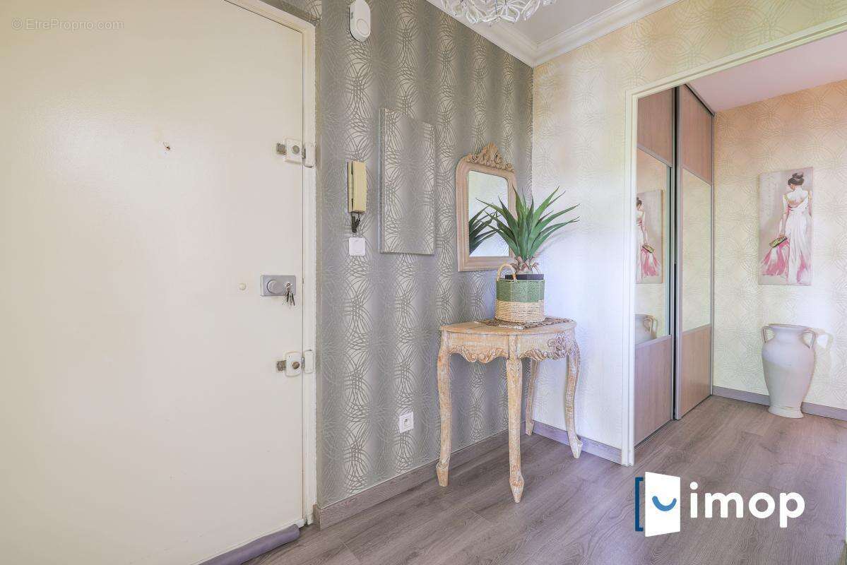 Appartement à LONGJUMEAU