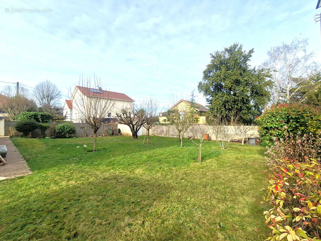 Maison à VITRY-SUR-SEINE