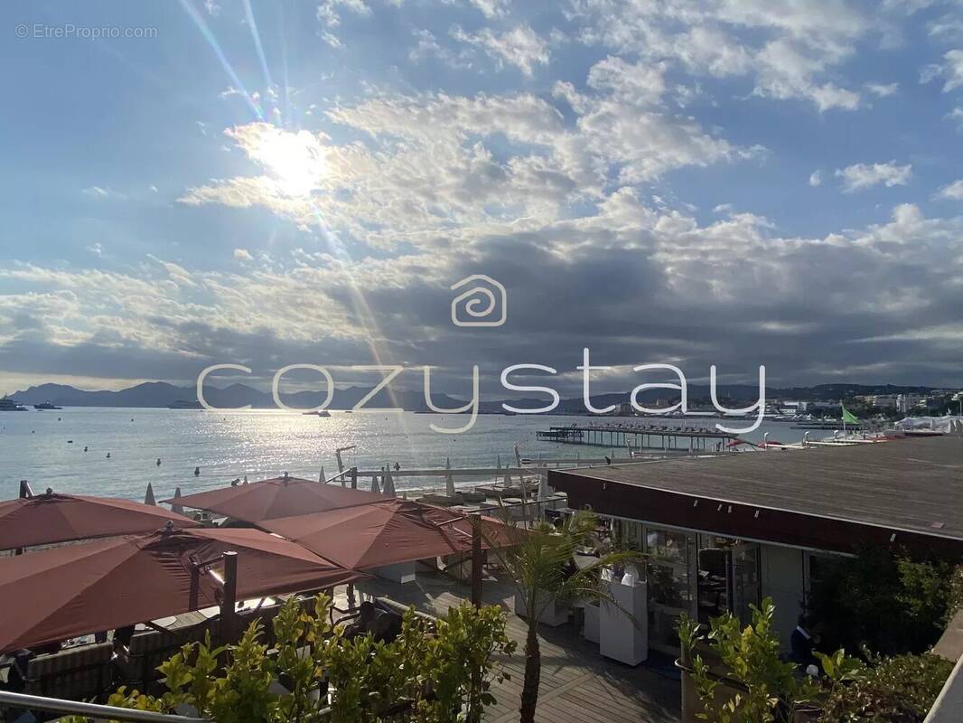 Appartement à CANNES