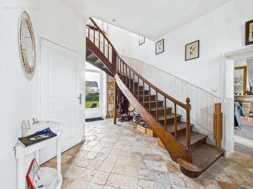 Maison à NALLIERS