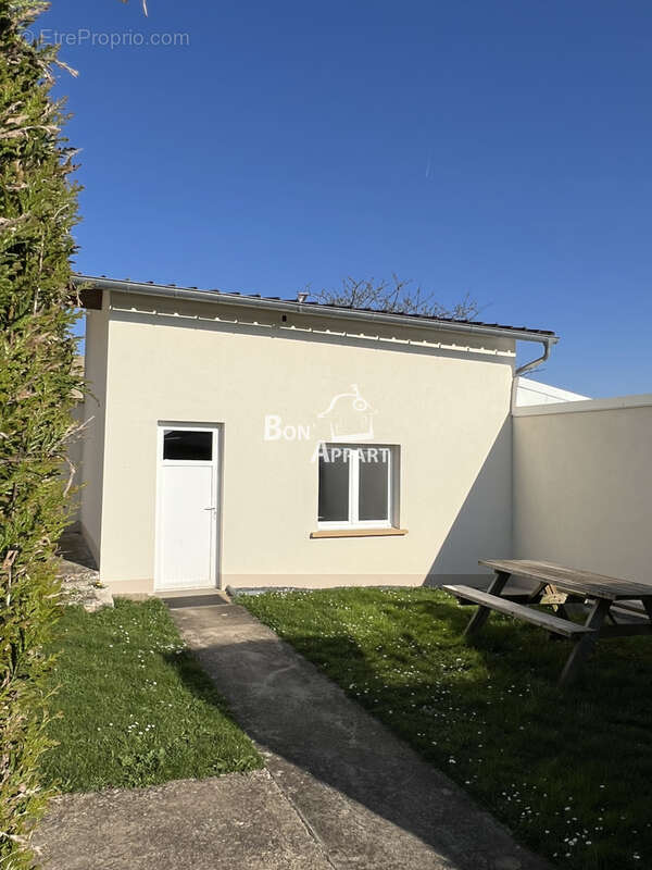 Appartement à LEXY