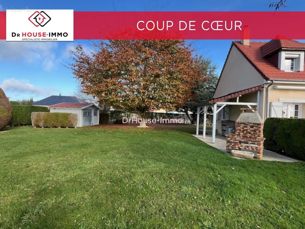 Maison à SAINTE-CROIX-SUR-MER