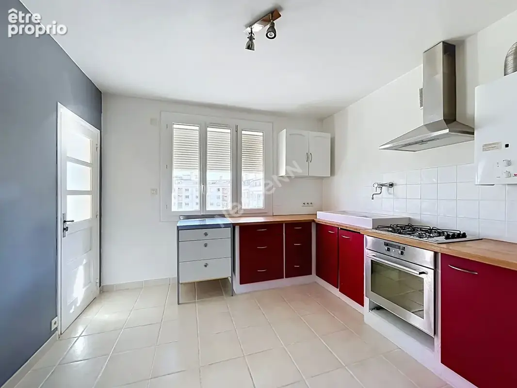 Nantes Rond-point de Vannes / Appartement T3 / 63m² / ascenseur / - photo 7