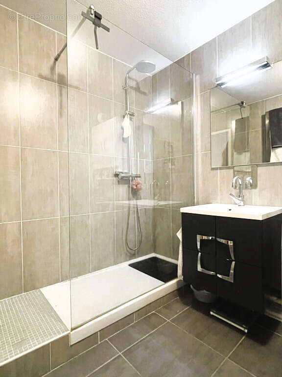 Appartement à GIERES