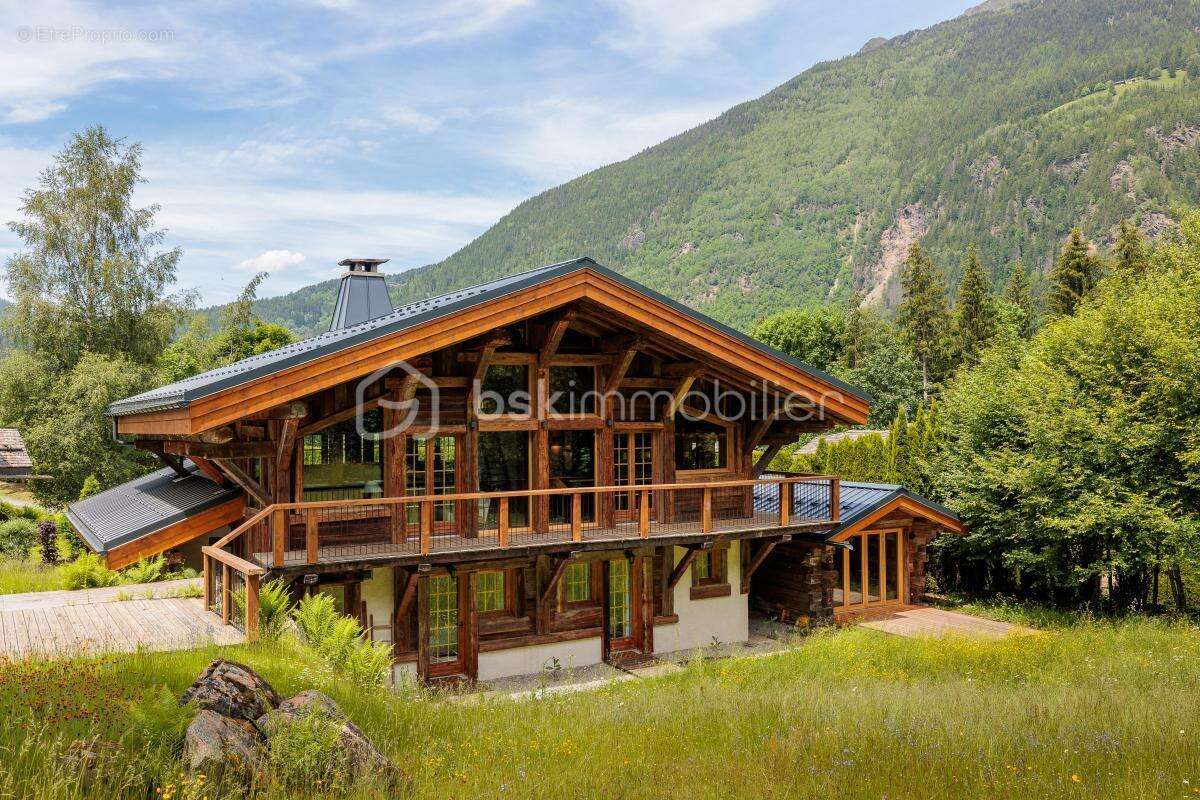 Maison à LES HOUCHES