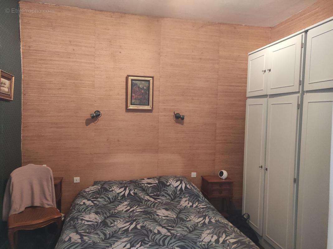 Maison à SAINT-JEAN-D'ANGELY