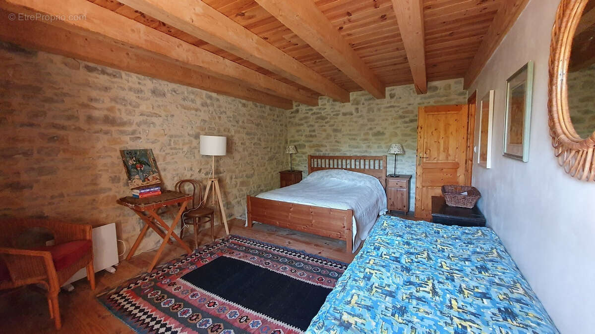 Maison à VILLENEUVE