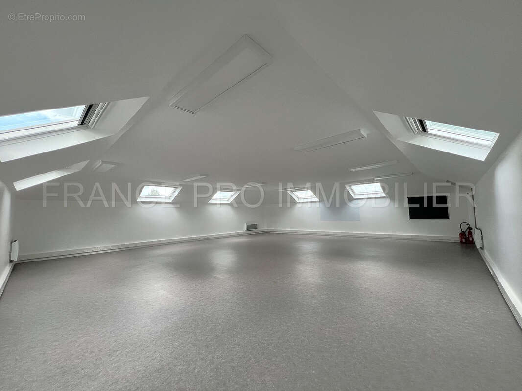 Commerce à CHERBOURG-OCTEVILLE