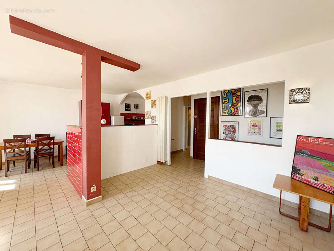 Appartement à HYERES