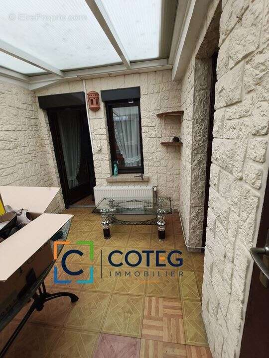 Maison 80 m² à Henin-Beaumont  - photo 5