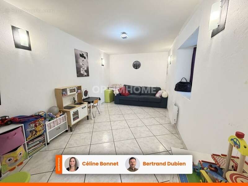 Maison 135m2 : 4 chambres + garage + jardin - photo 8