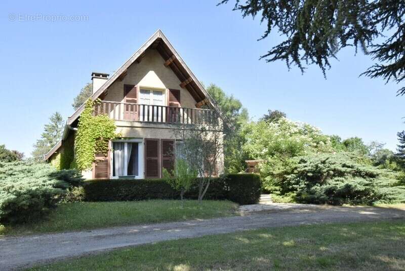 n°3 - Maison à GIVRY