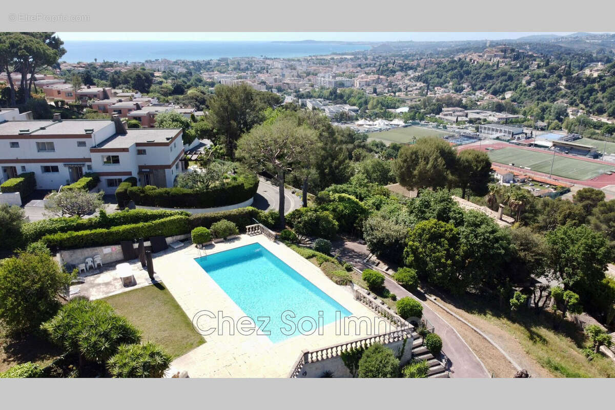 Maison à CAGNES-SUR-MER
