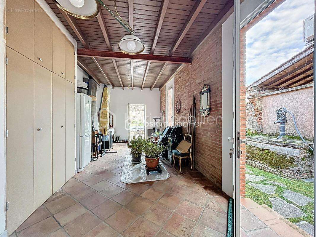 Propriété de caractère, maison 9 pièces 244 m² avec son annexe 27m² et bâtiment de 127m² - photo 28