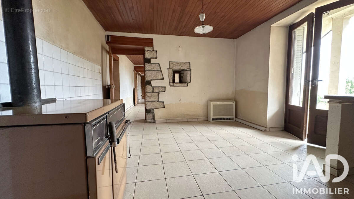 Maison 163 m² à Cendrey  - photo 5